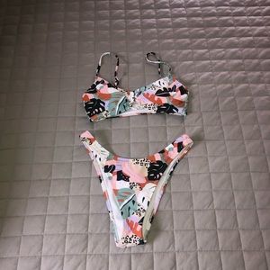 Tropical high leg bikini